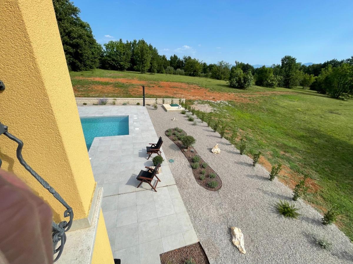 Villa Berto Nedeščina المظهر الخارجي الصورة